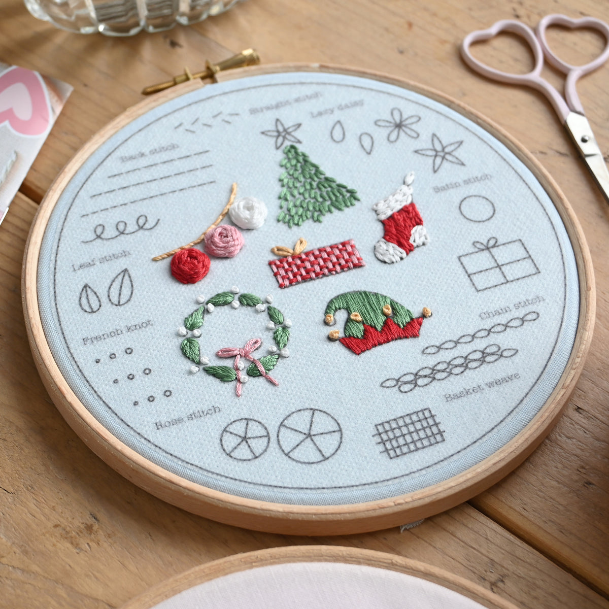 Christmas Beginner Embroidery Kit- Free UK Delivery